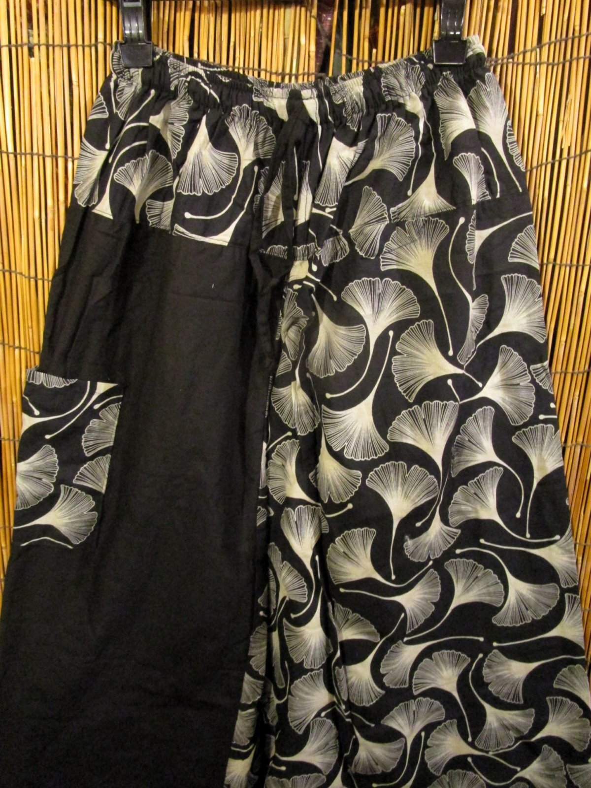 画像2: 黒色＋和風プリント＊切り替え＊コットン素材＊ふんわり＊サルエルパンツ