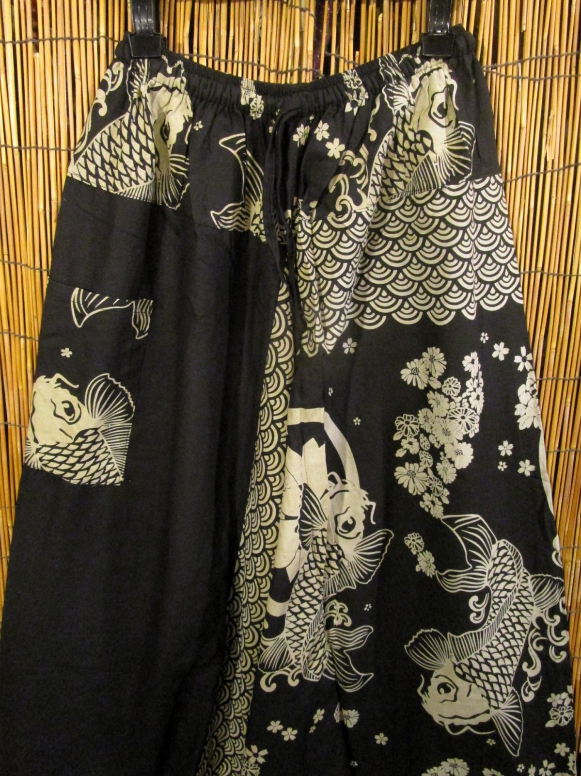 画像2: 黒色＋和風プリント＊切り替え＊コットン素材＊ふんわり＊サルエルパンツ