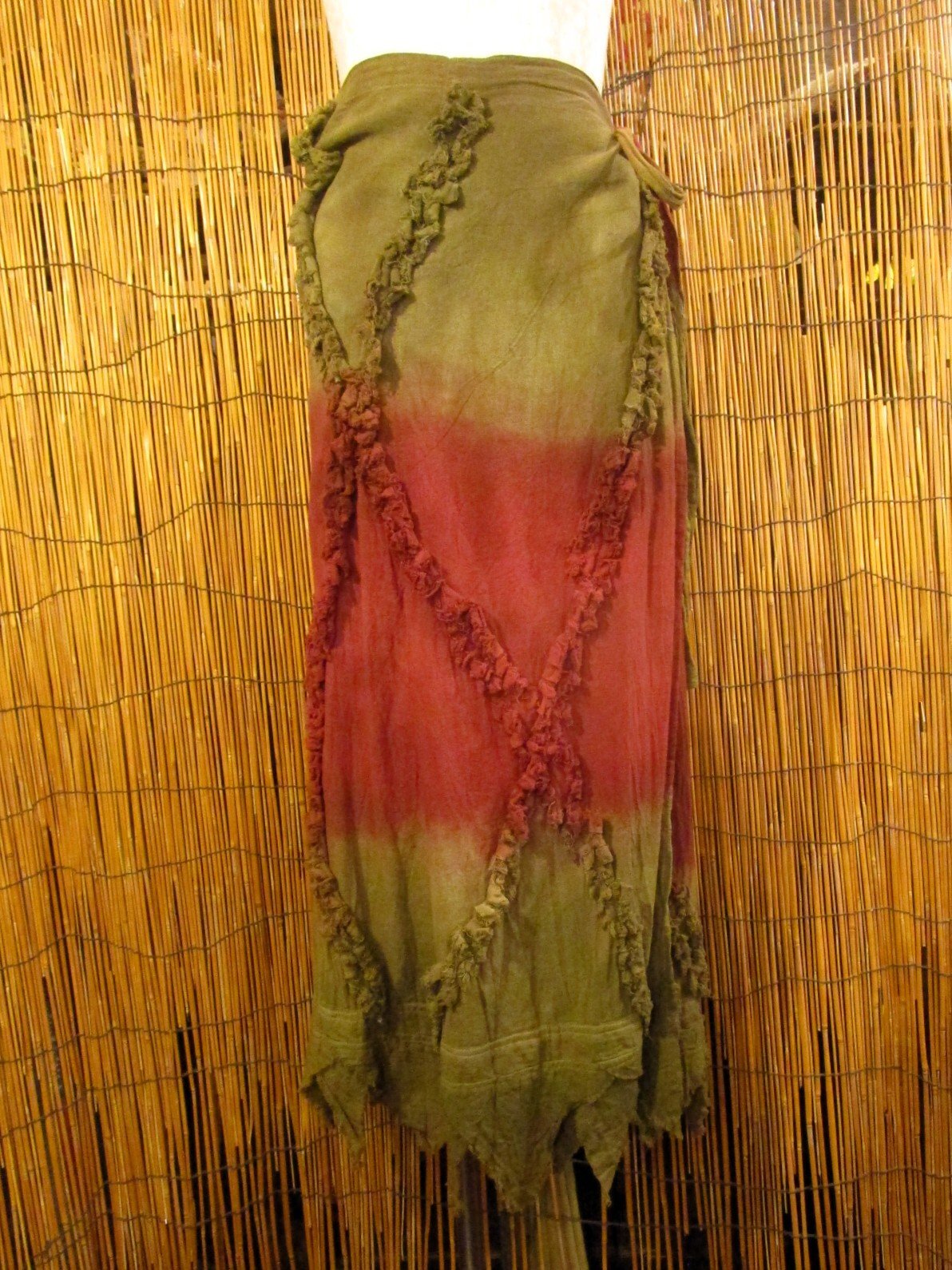 画像: 手染め＊コットン素材＊グラデーションカラー＊切りっぱなし＊巻きスカート