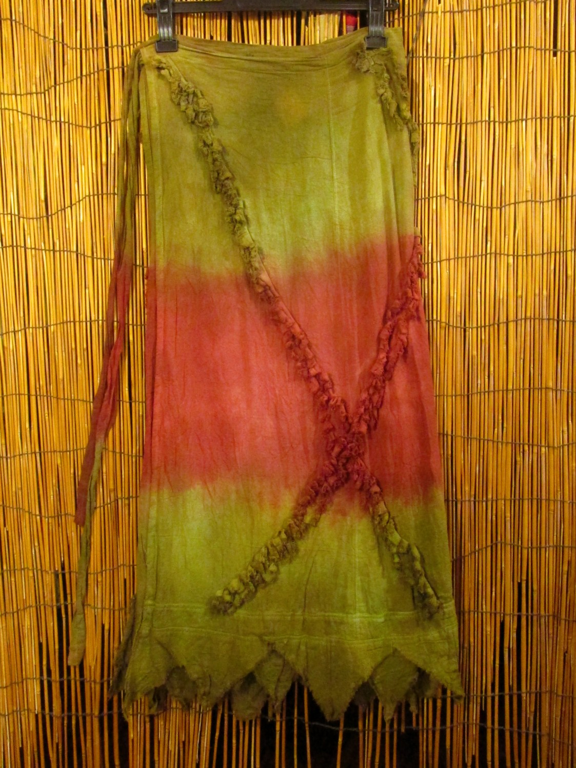 画像1: 手染め＊コットン素材＊グラデーションカラー＊切りっぱなし＊巻きスカート