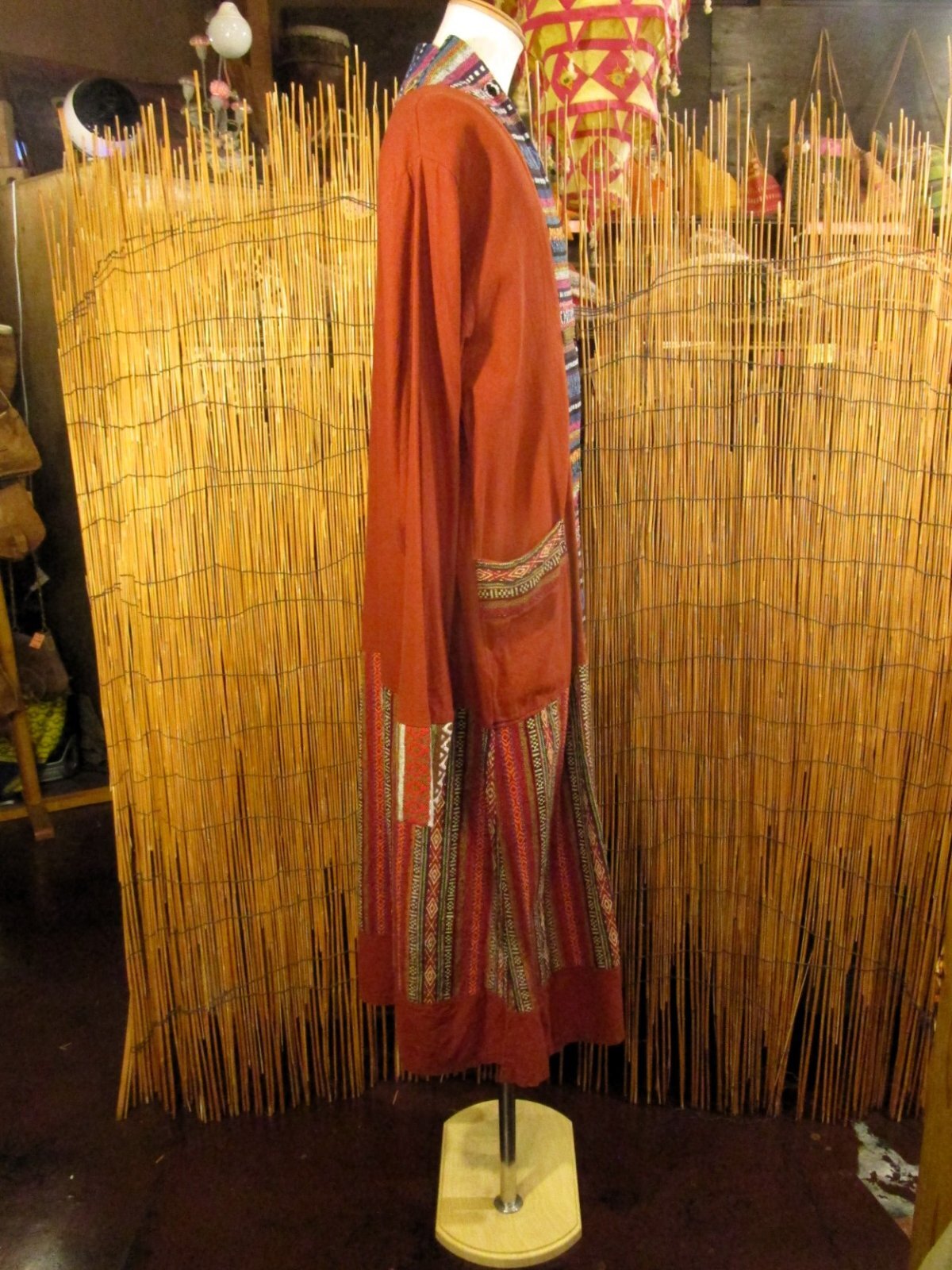 画像: ゲリ生地＆コットン素材＊ゆったりサイズ＊一つボタン＊マキシ丈コート