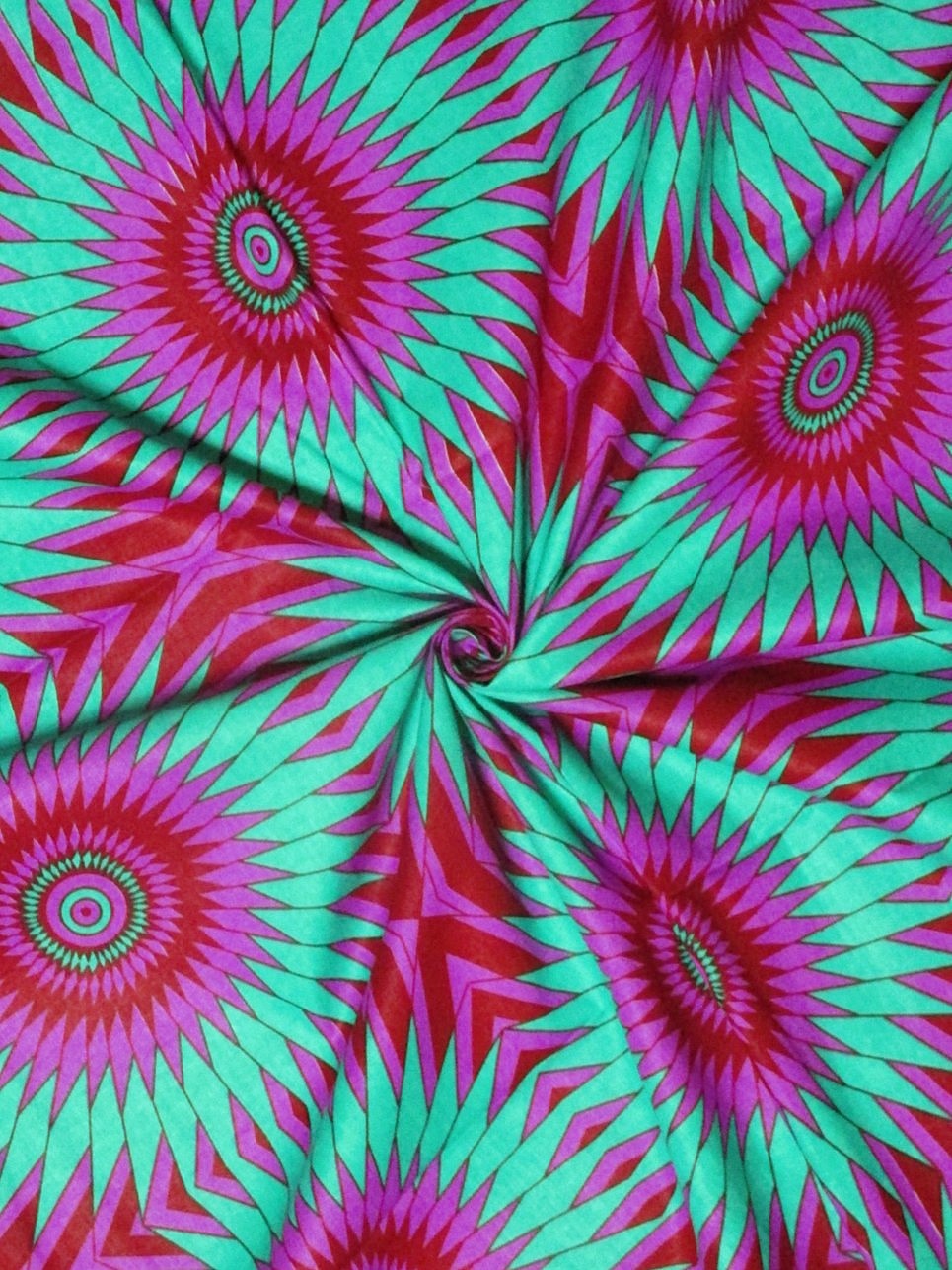 画像: アフリカンプリント生地 パーニュ