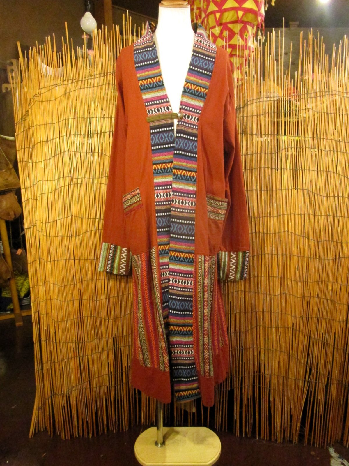 画像1: ゲリ生地＆コットン素材＊ゆったりサイズ＊一つボタン＊マキシ丈コート