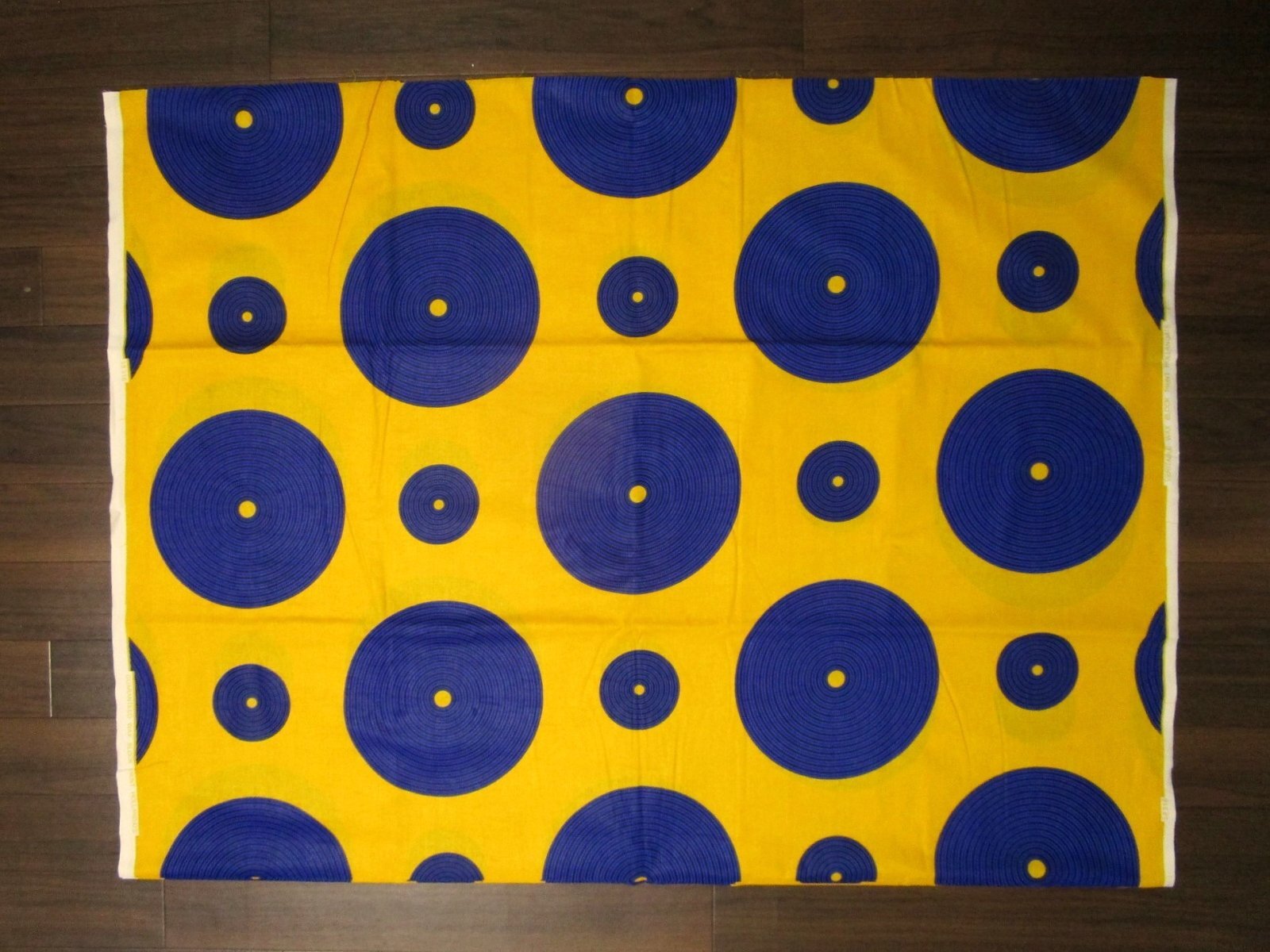 画像: アフリカンプリント生地 パーニュ