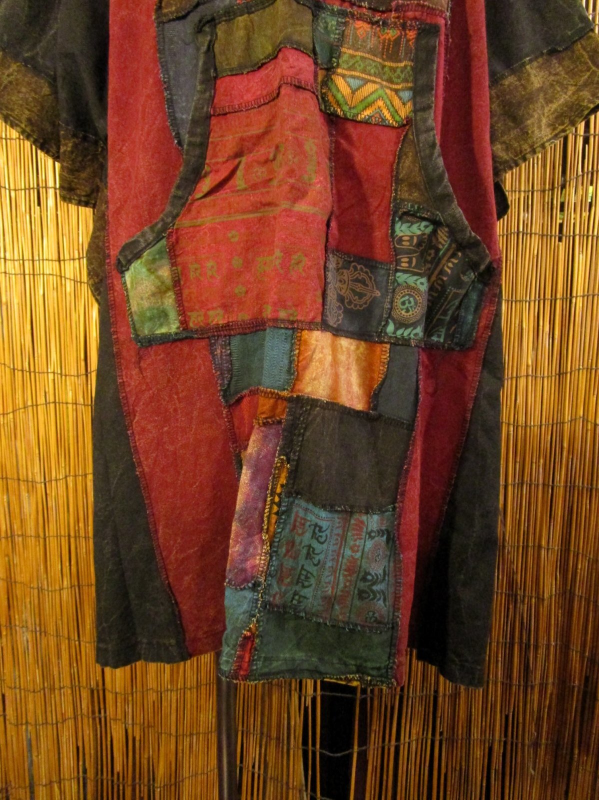 画像: ストーンウォッシュ＊コットン素材＊ゆったりサイズ＊パッチワーク＊フード付き＊ポンチョ