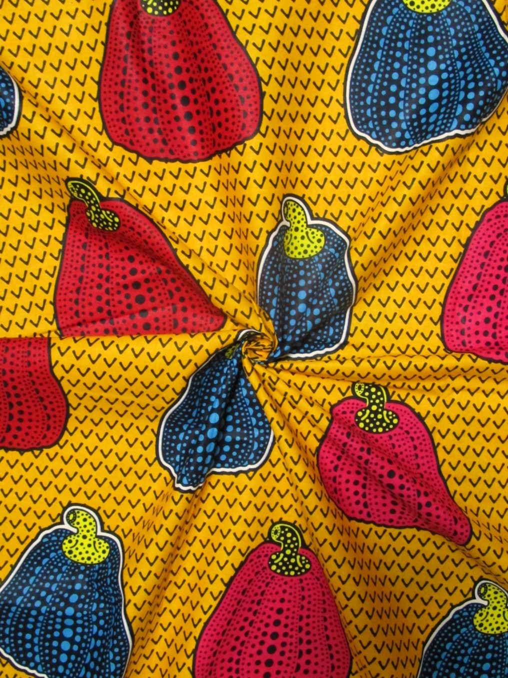 画像: アフリカンプリント生地 パーニュ