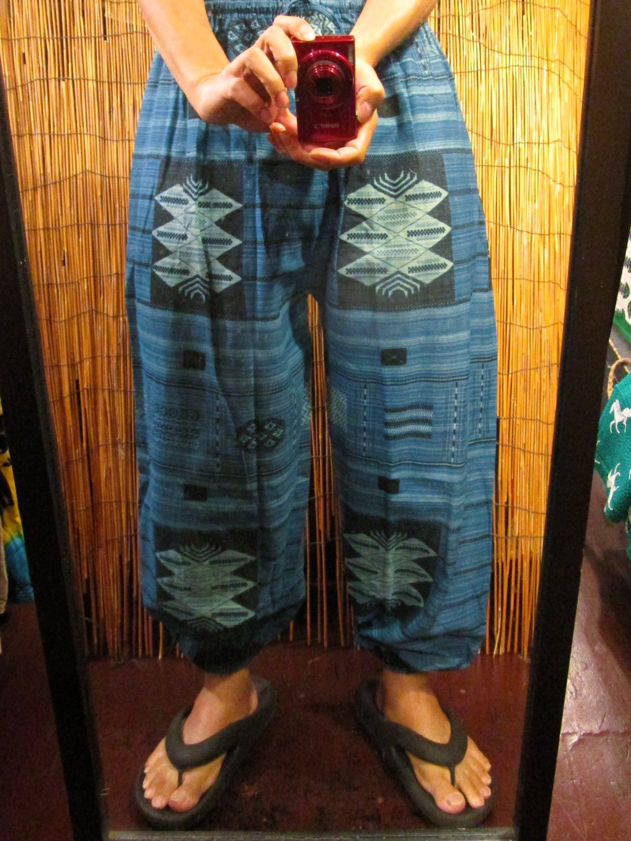 画像: 織り柄風プリント＊コットン素材＊ふんわり＊アラジンパンツ