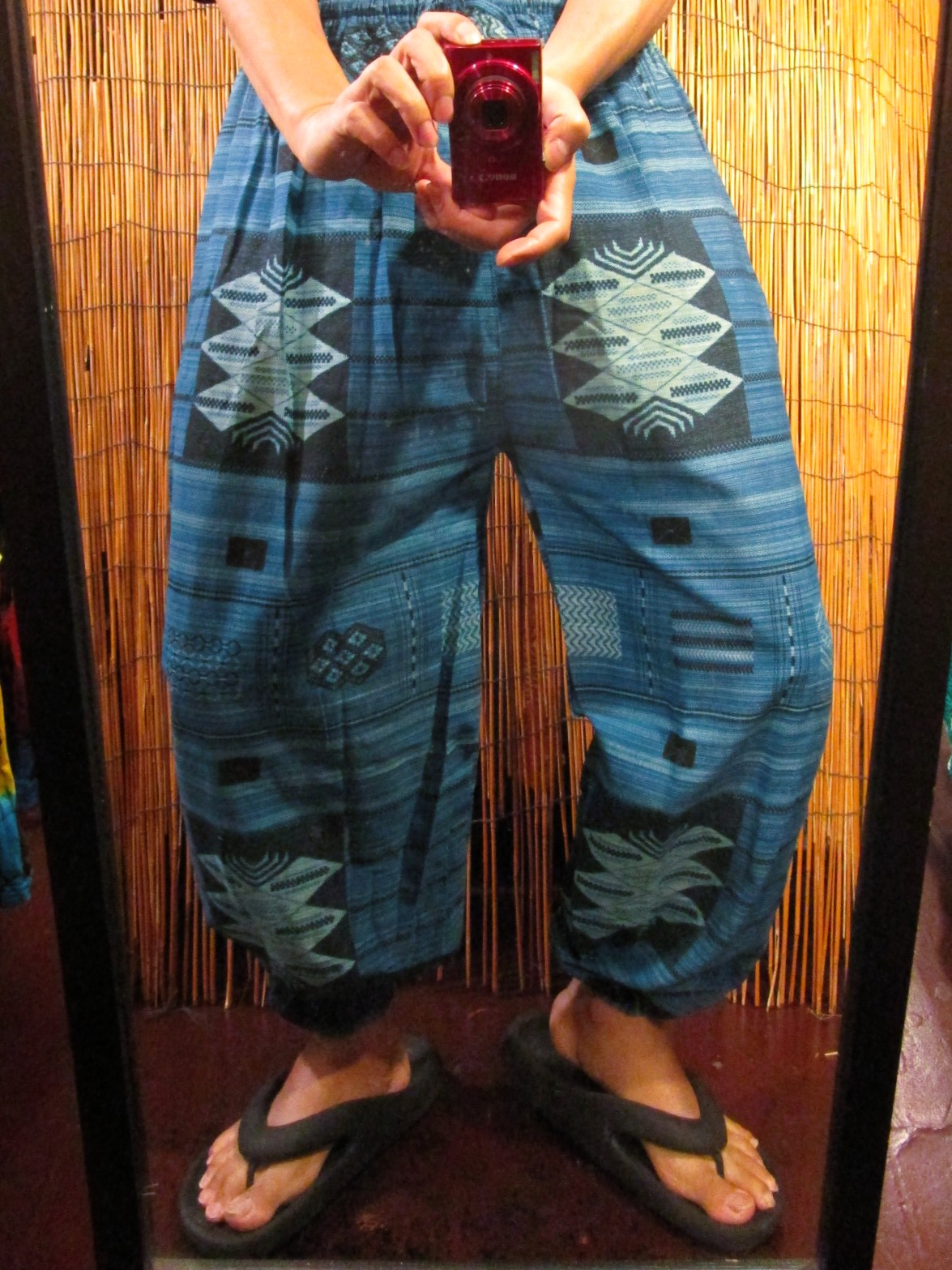 画像: 織り柄風プリント＊コットン素材＊ふんわり＊アラジンパンツ