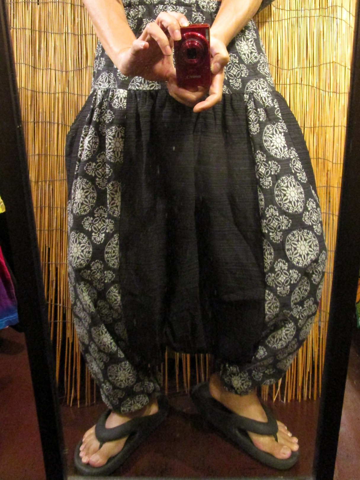 画像: アジアンプリント＊コッン素材＊モモンガ風＊ふんわり＊サルエルパンツ