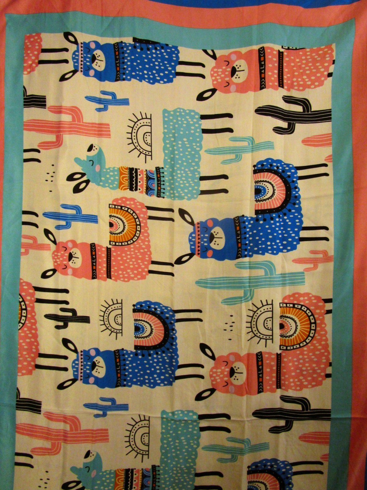 画像: アニマルプリント＊ポリエステル素材＊タッセル付き＊大判ストール＊マルチクロス