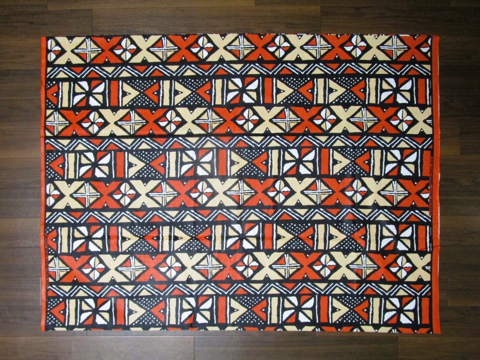 画像: アフリカンプリント生地 パーニュ