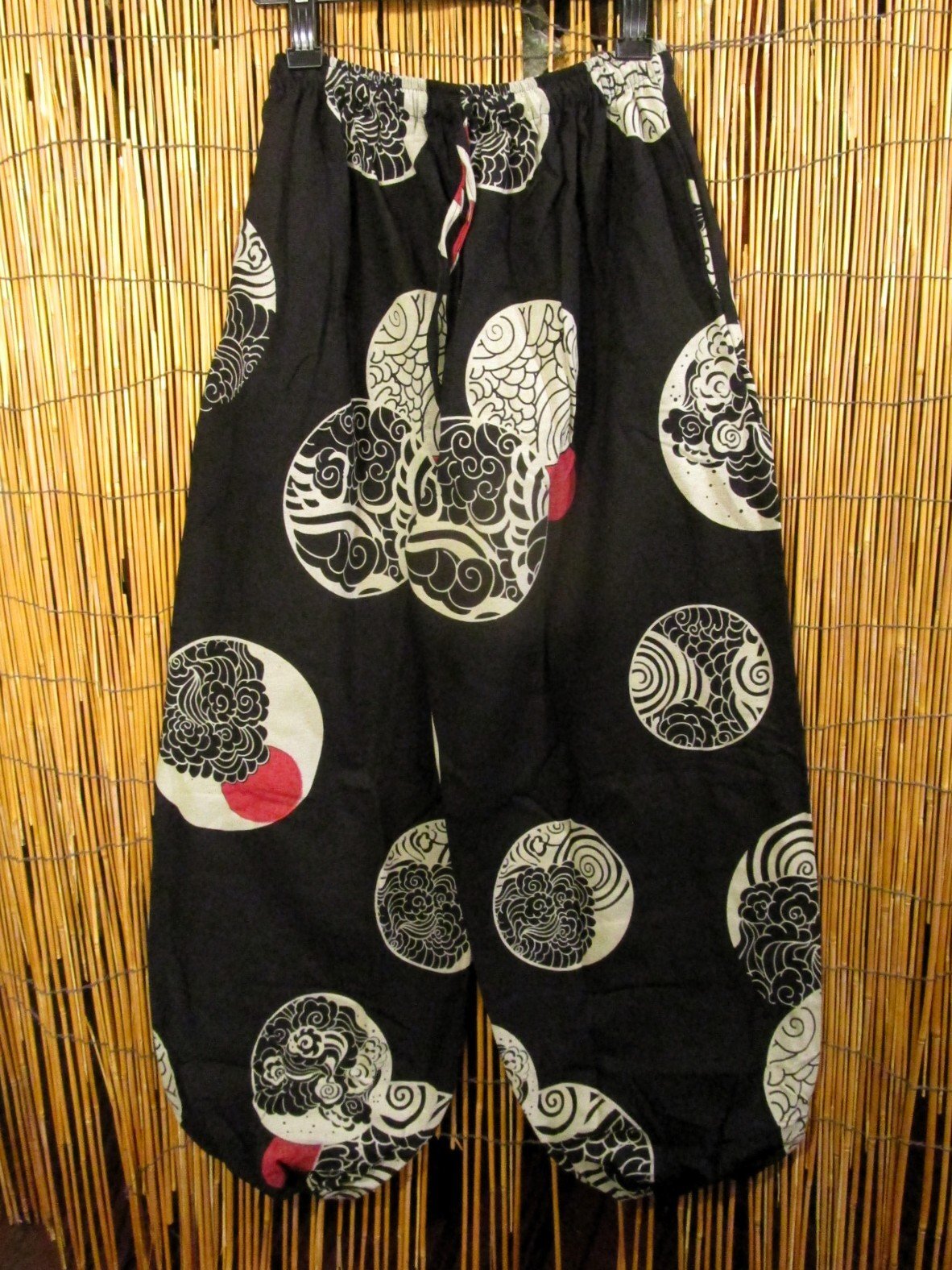 画像1: 和風プリント＊コットン素材＊ふんわりシルエット＊アラジンパンツ 