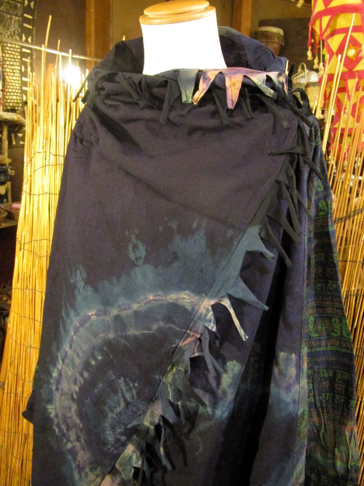 画像: タイダイ染め＆民族調プリント＊コットン素材＊ゆったりサイズ＊２ＷＡＹ＊フリンジ＊スナフキン＊旅人風コート