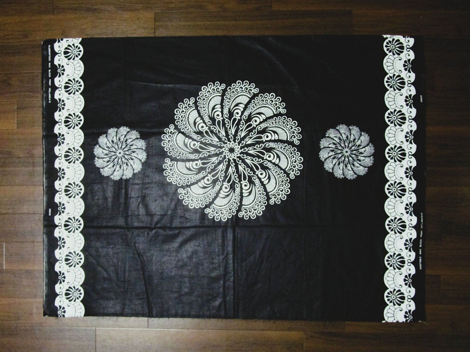 画像: アフリカンプリント生地 パーニュ