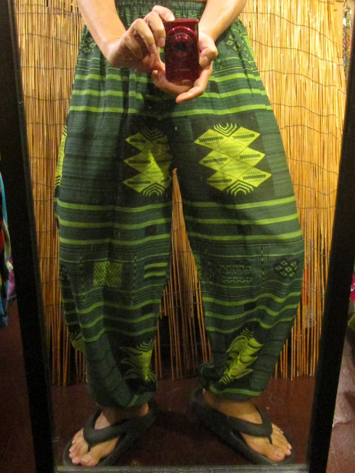 画像: 織り柄風プリント＊コットン素材＊ふんわり＊アラジンパンツ