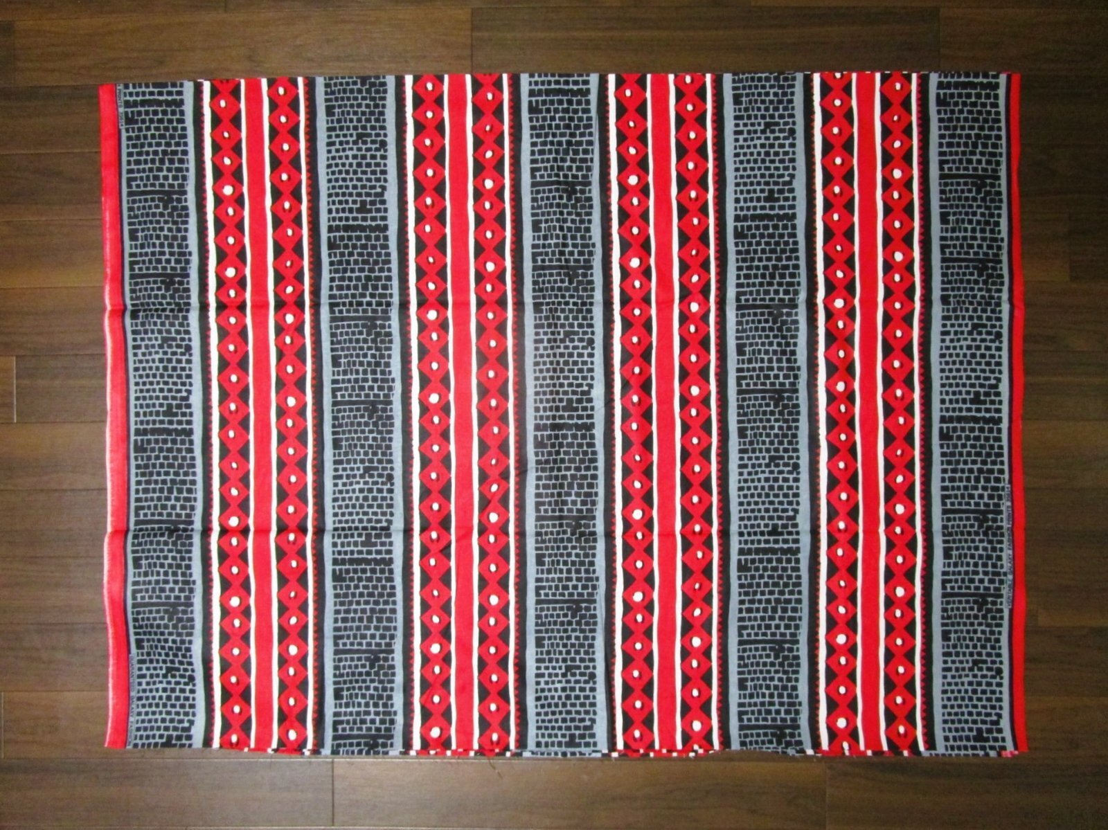 画像: アフリカンプリント生地 パーニュ