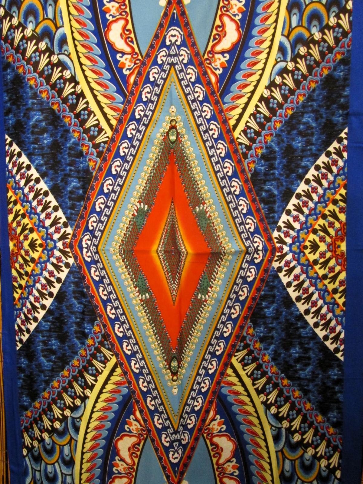 画像: ボヘミアンプリント＊ポリエステル素材＊タッセル付き＊大判ストール＊マルチクロス