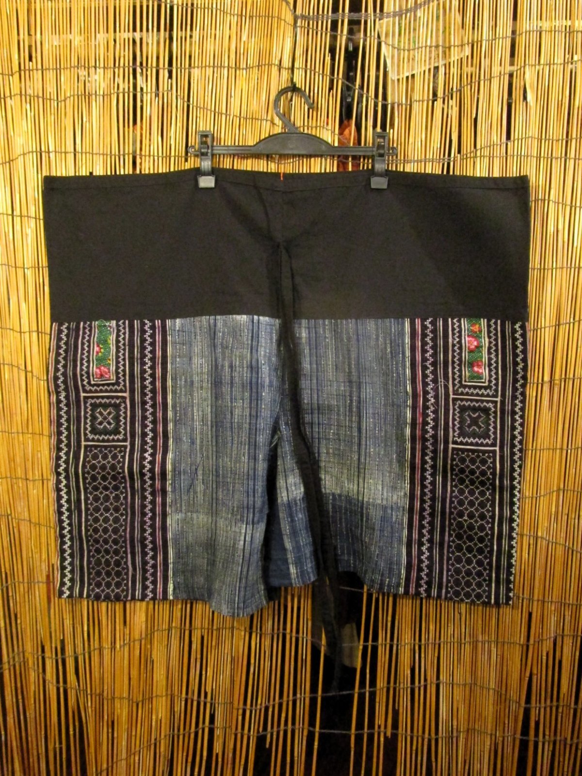 画像5: 古布＊モン族＊刺繍＊ショート丈＊タイパンツ
