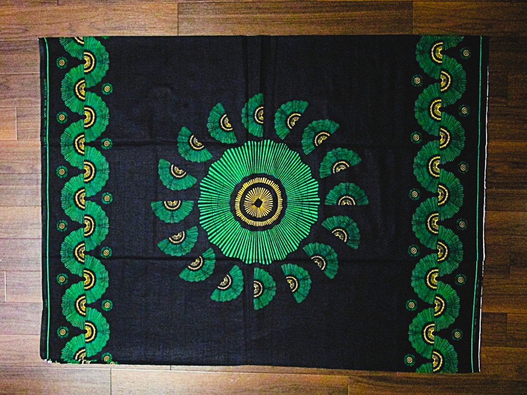 画像: アフリカンプリント生地 パーニュ