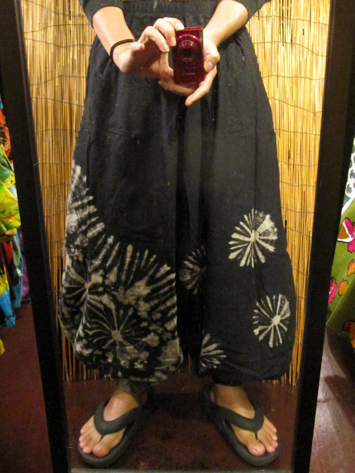 画像: モノトーンタイダイ染め＊コットン素材＊ゆったりシルエット＊ビッグアラジンパンツ＊バルーンパンツ