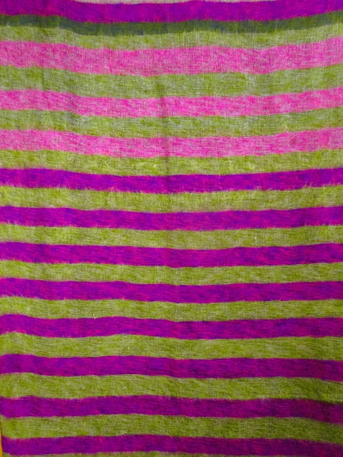 画像: アクリルウール素材＊ネパール製＊フリンジ＊大判＊起毛ストール