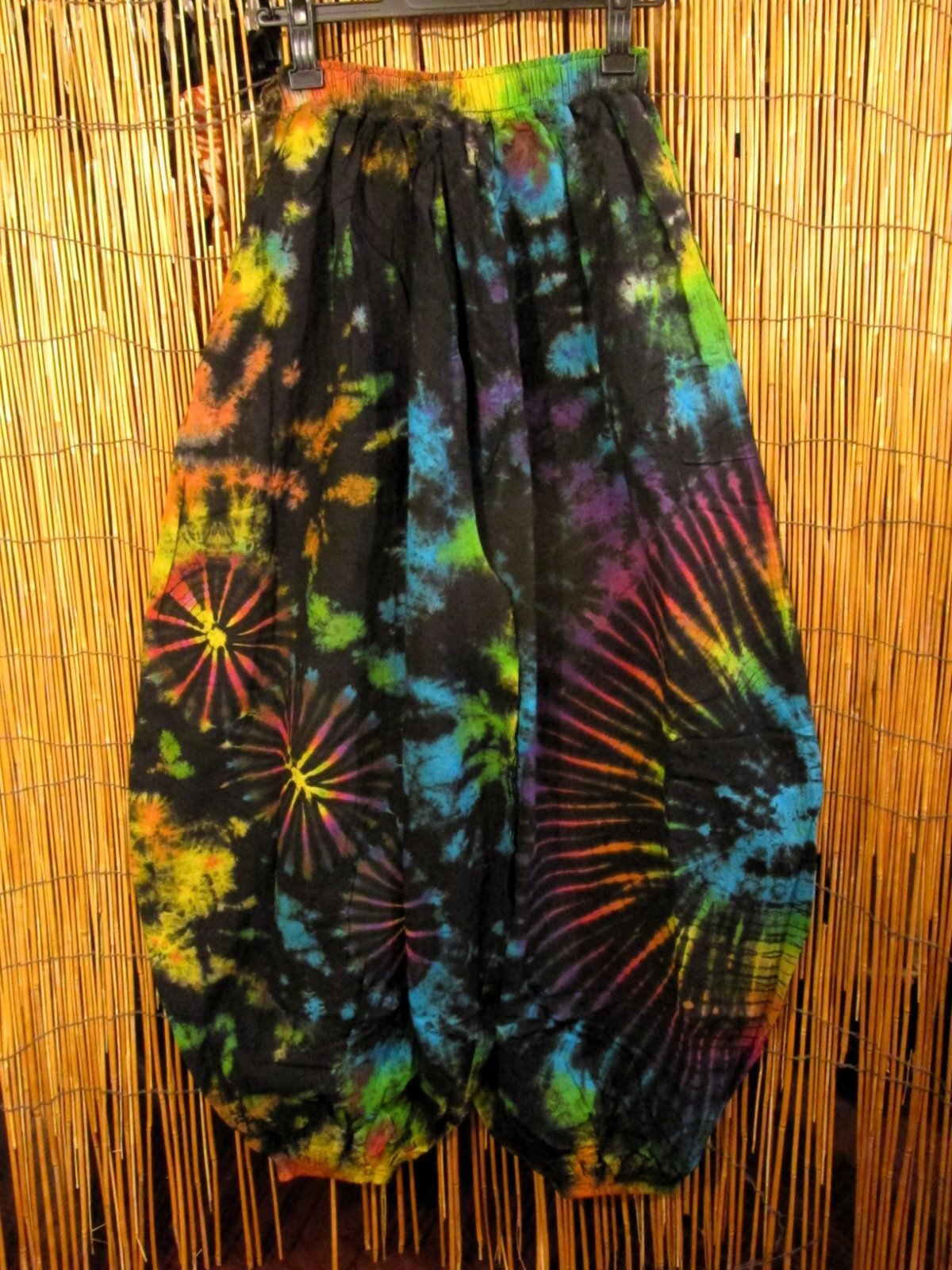 画像1: タイダイ染め＊コットン素材＊ゆったりシルエット＊ビッグアラジンパンツ＊バルーンパンツ