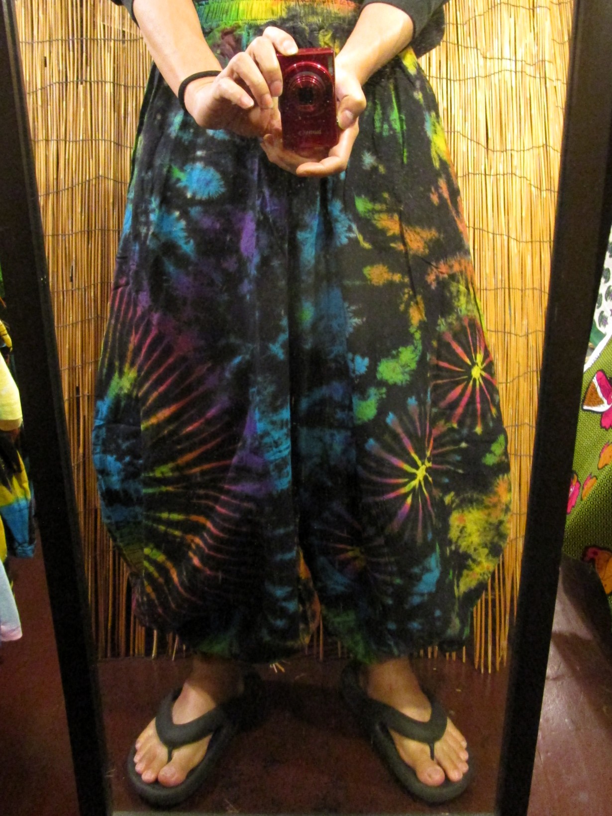 画像: タイダイ染め＊コットン素材＊ゆったりシルエット＊ビッグアラジンパンツ＊バルーンパンツ