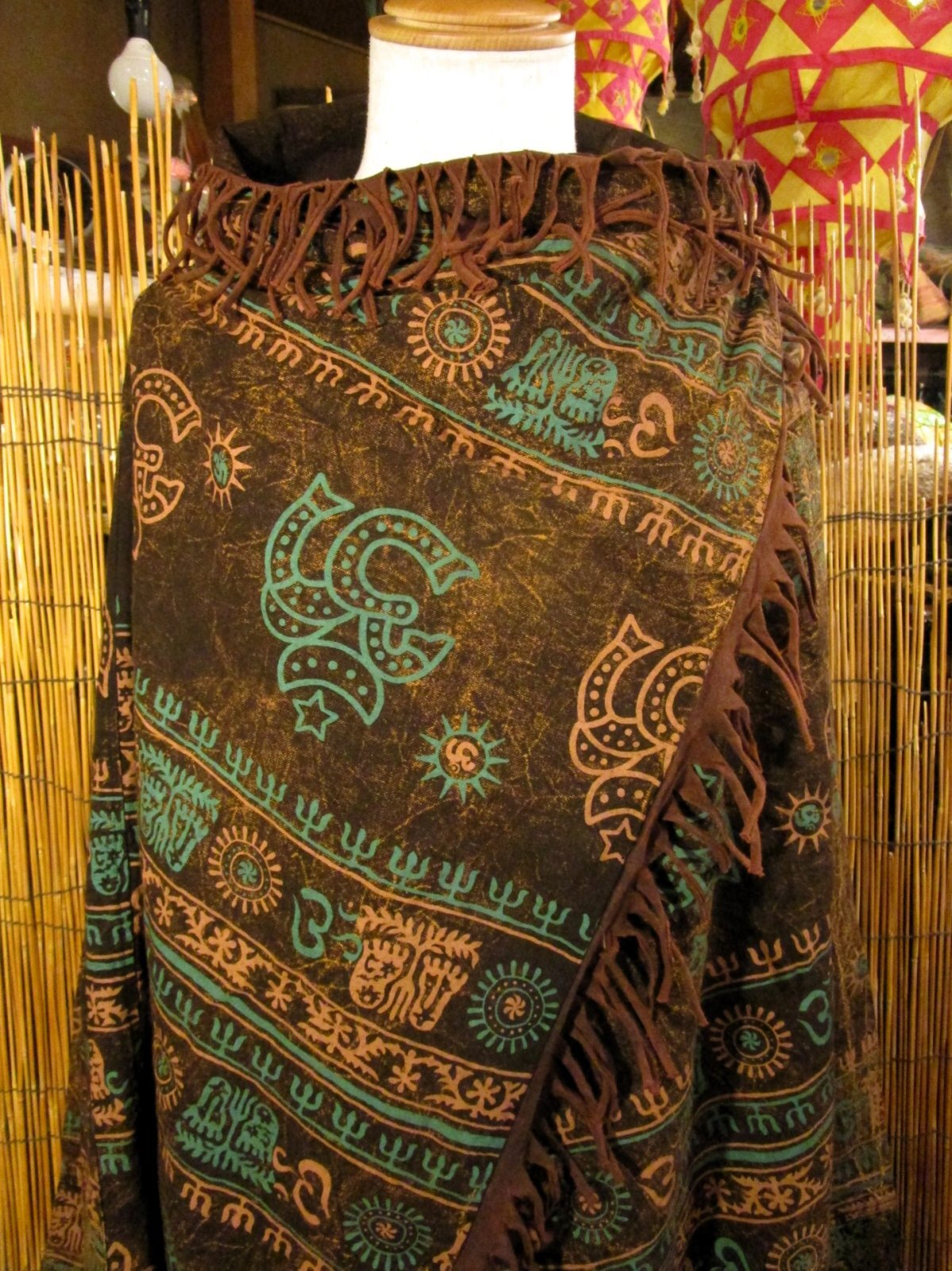 画像: ストーンウォッシュ＆ラムナミプリント＊コットン素材＊ゆったりサイズ＊２ＷＡＹ＊フリンジ＊スナフキン＊旅人風コート