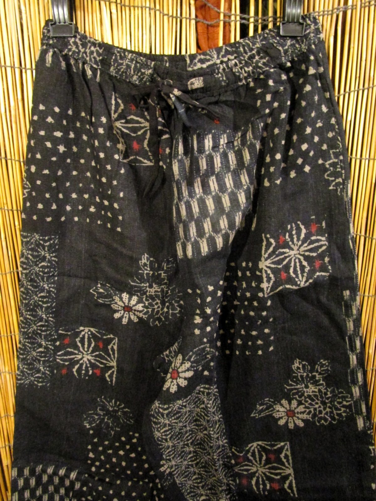 画像2: 粗織り＊コットン素材＊和風プリント＊もんぺ風＊アラジンパンツ 