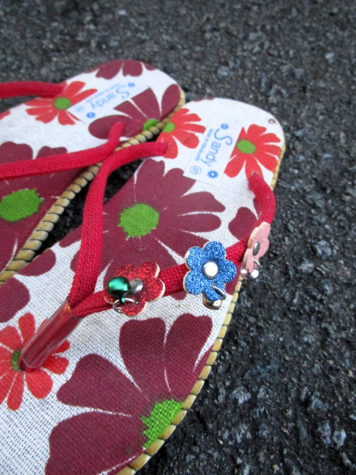 画像3: 【２２・５ｃｍ〜２３ｃｍ】お花プリント＊鈴付き＊ビーチサンダル