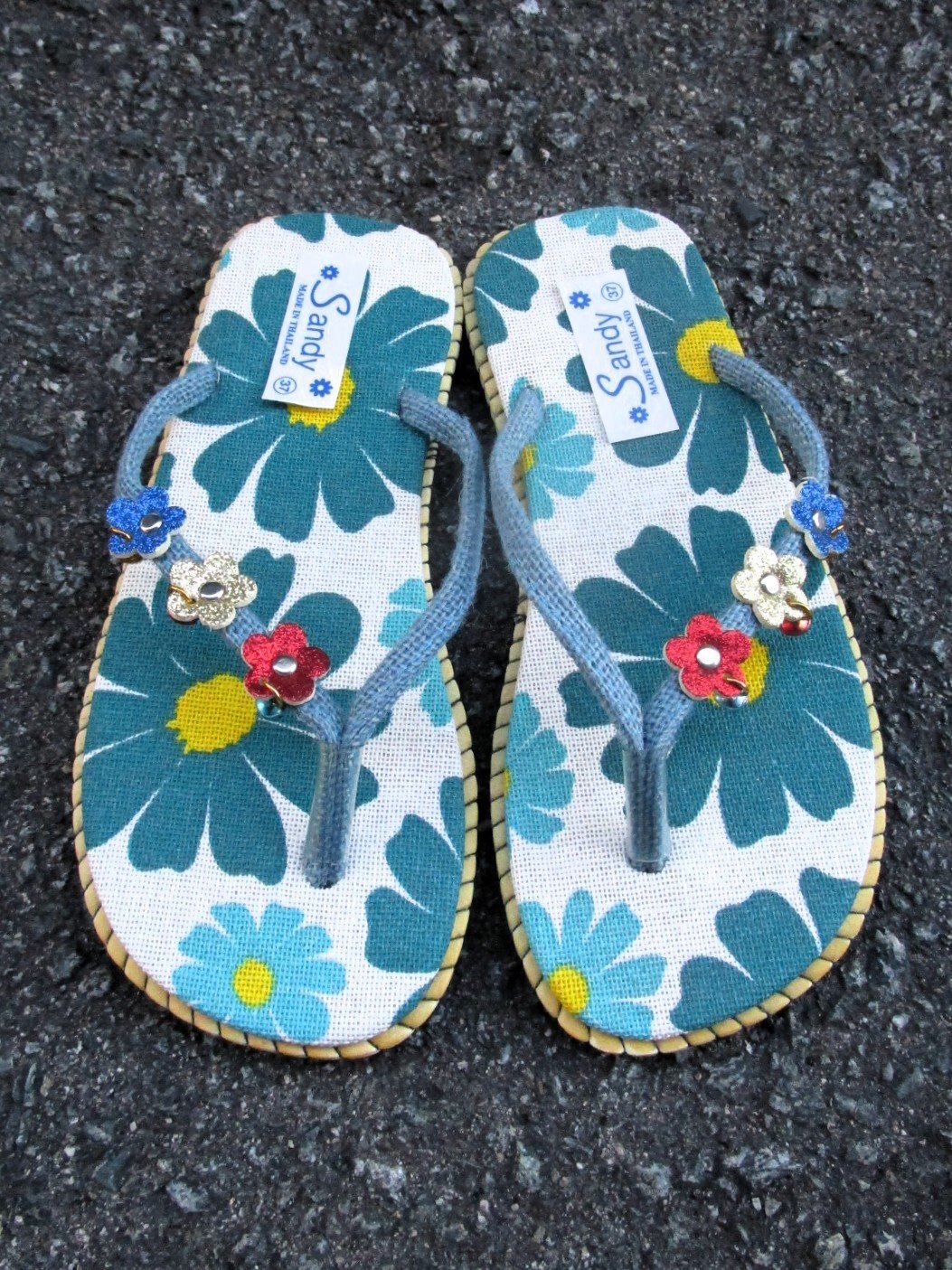 画像1: 【２２・５ｃｍ〜２３ｃｍ】お花プリント＊鈴付き＊ビーチサンダル