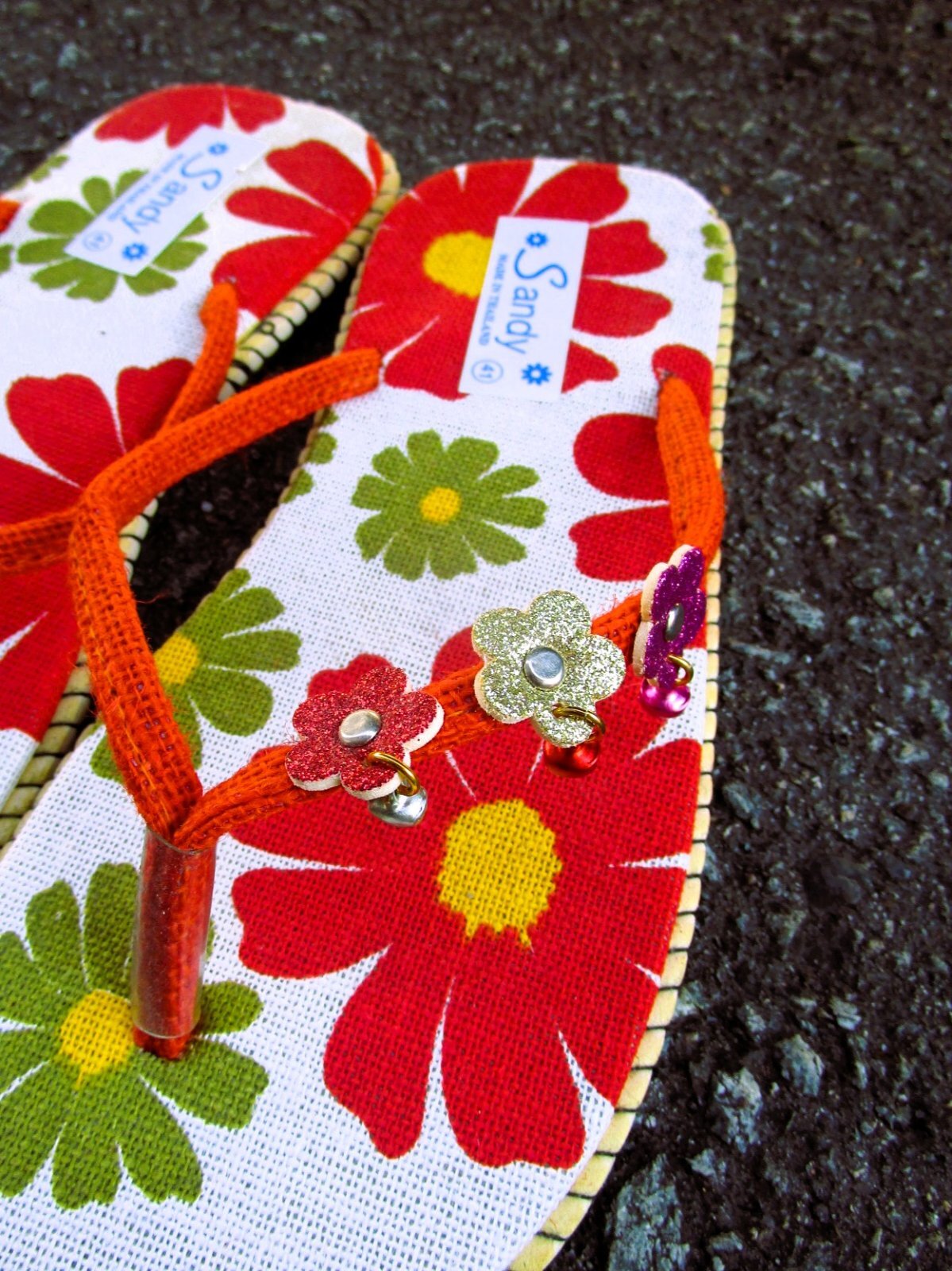 画像2: 【２５ｃｍ〜２５・５ｃｍ】お花プリント＊鈴付き＊ビーチサンダル