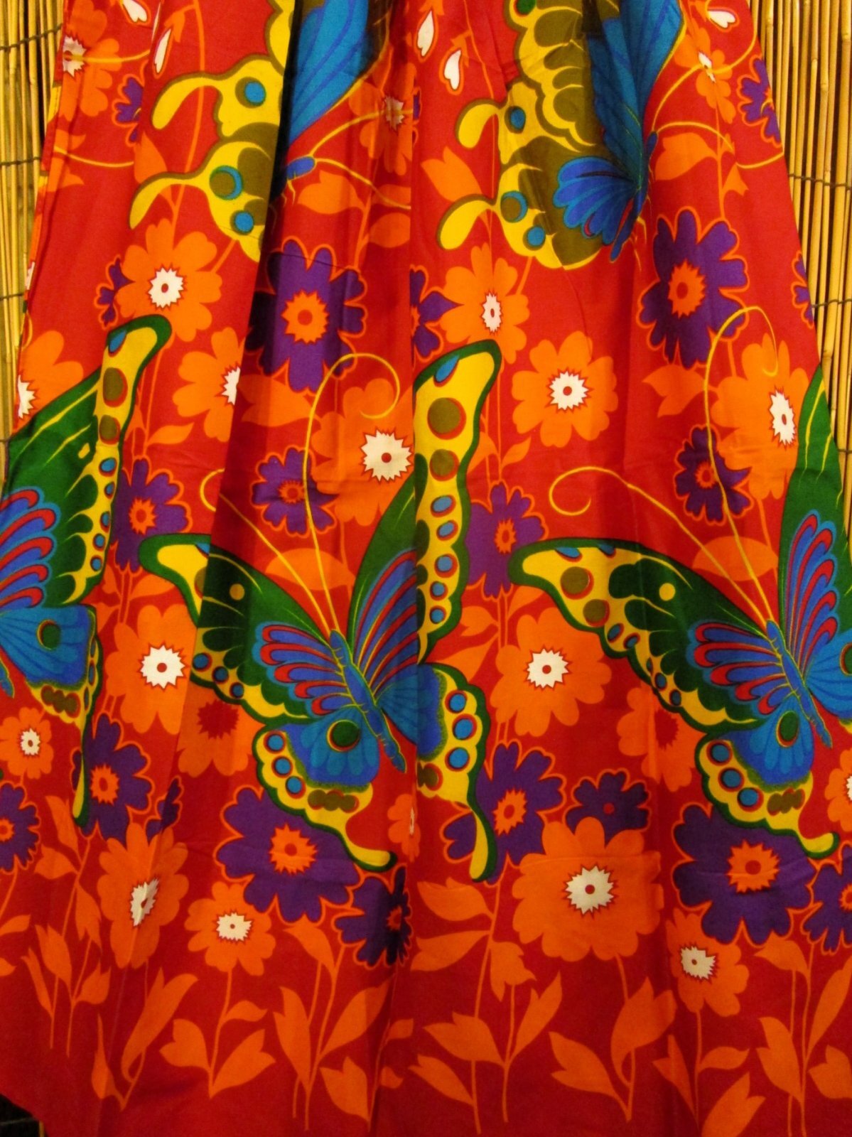 画像: バタフライ＆フラワープリント＊コットン素材＊フレアー＊ロングスカート