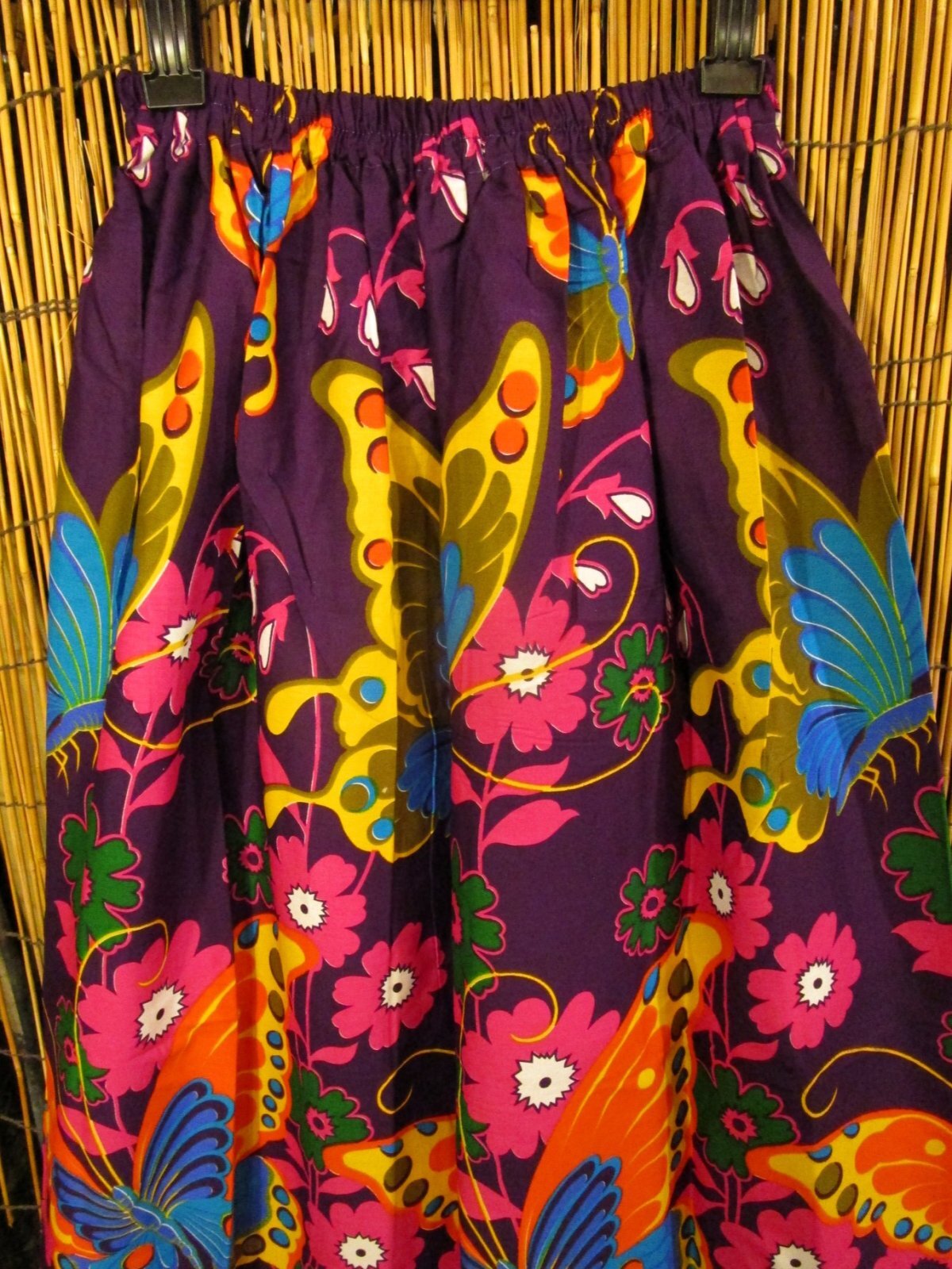 画像: バタフライ＆フラワープリント＊コットン素材＊フレアー＊ロングスカート