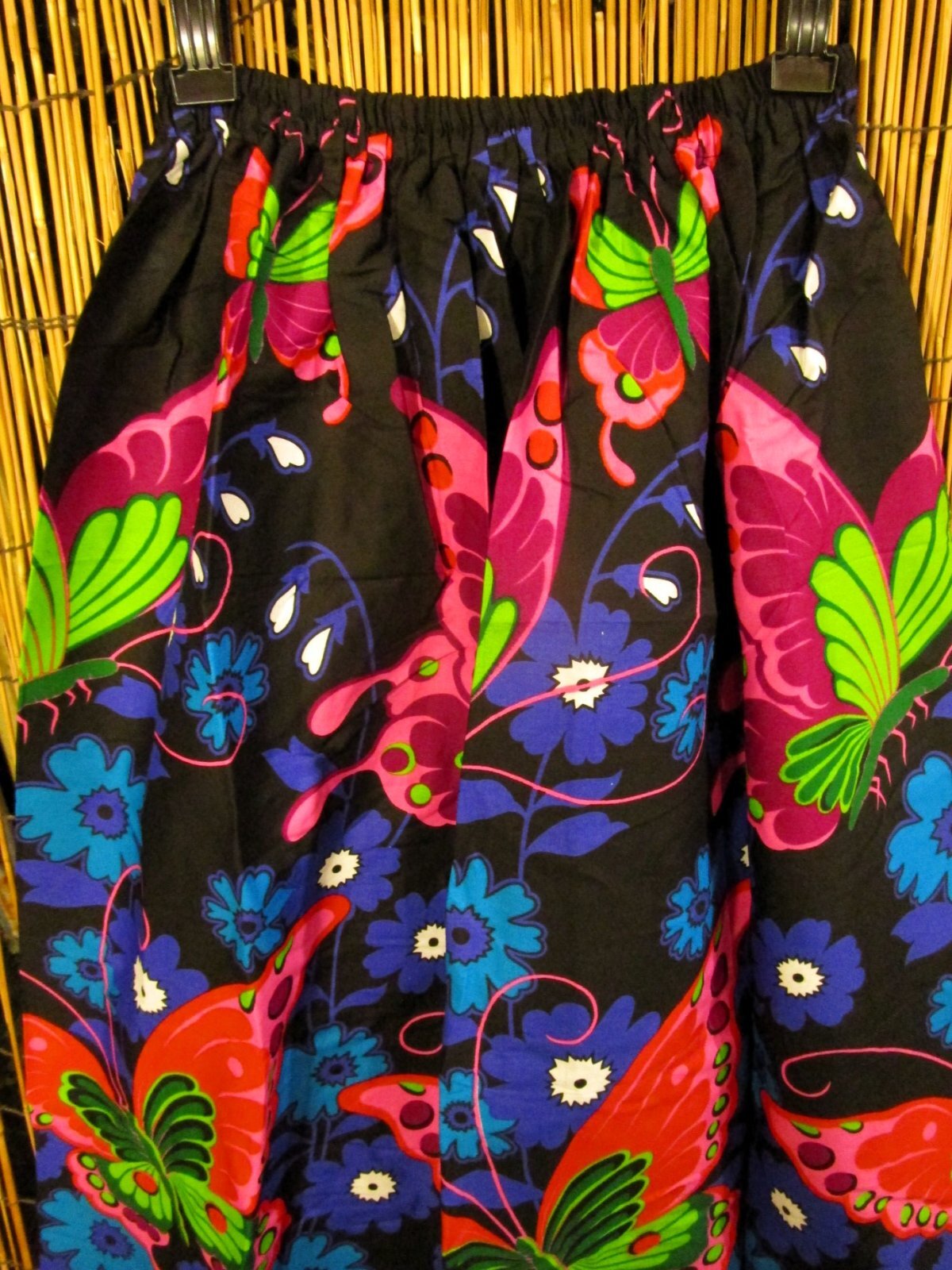 画像: バタフライ＆フラワープリント＊コットン素材＊フレアー＊ロングスカート