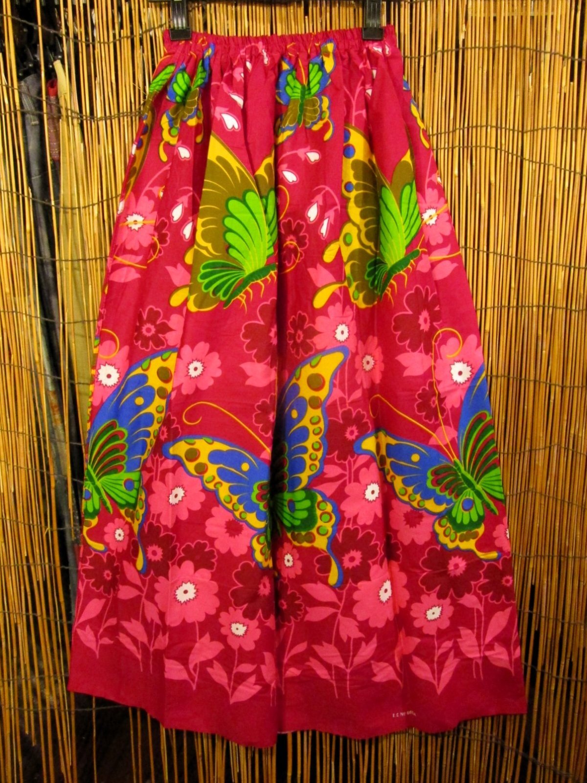 画像: バタフライ＆フラワープリント＊コットン素材＊フレアー＊ロングスカート