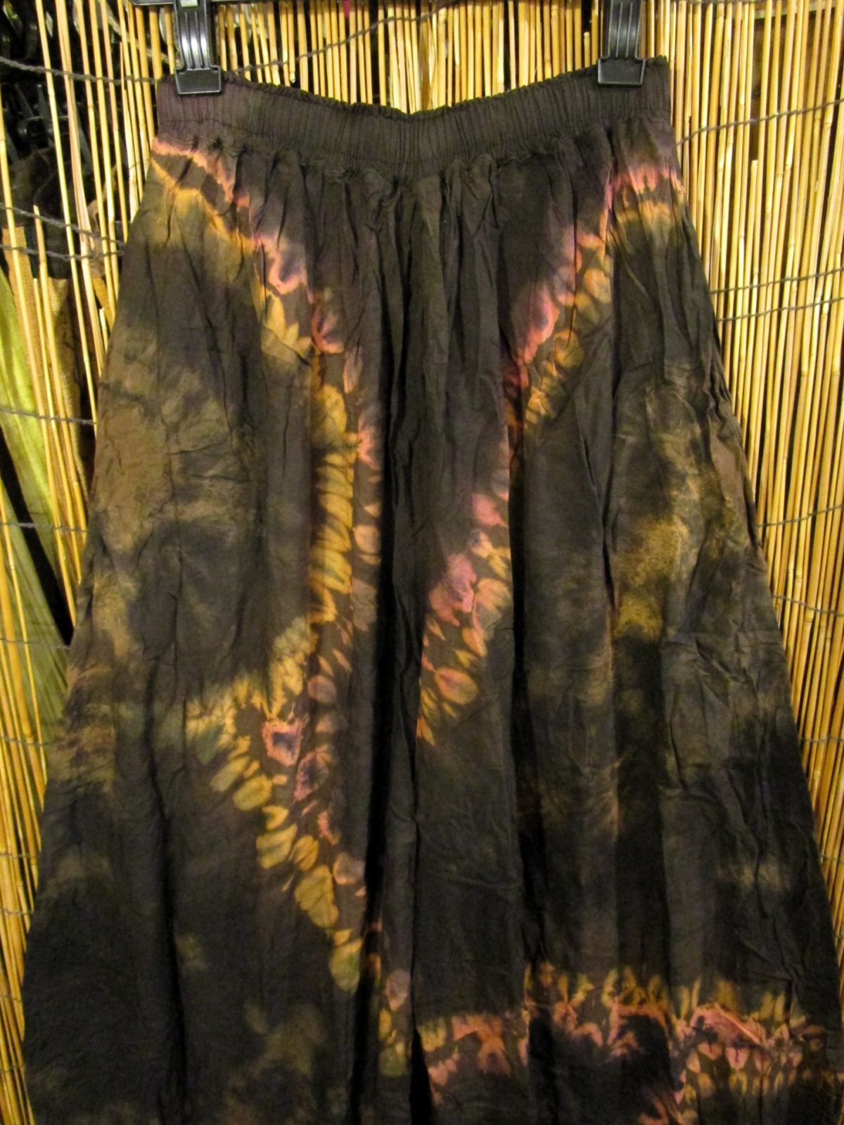 画像2: ラヴァタイダイ染め＊レーヨン素材＊ゆったりシルエット＊ビッグアラジンパンツ＊バルーンパンツ