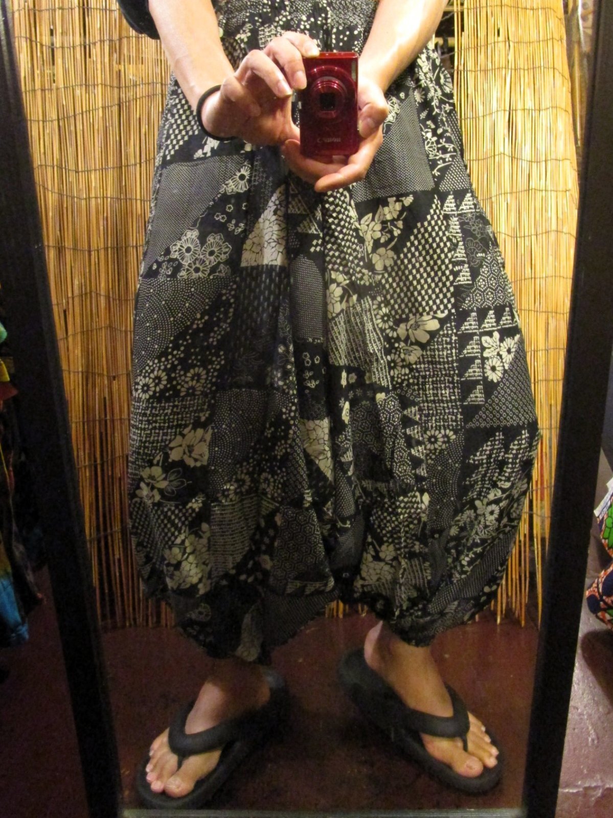 画像: 和風プリント＊レーヨン素材＊ふんわり＊サルエルパンツ