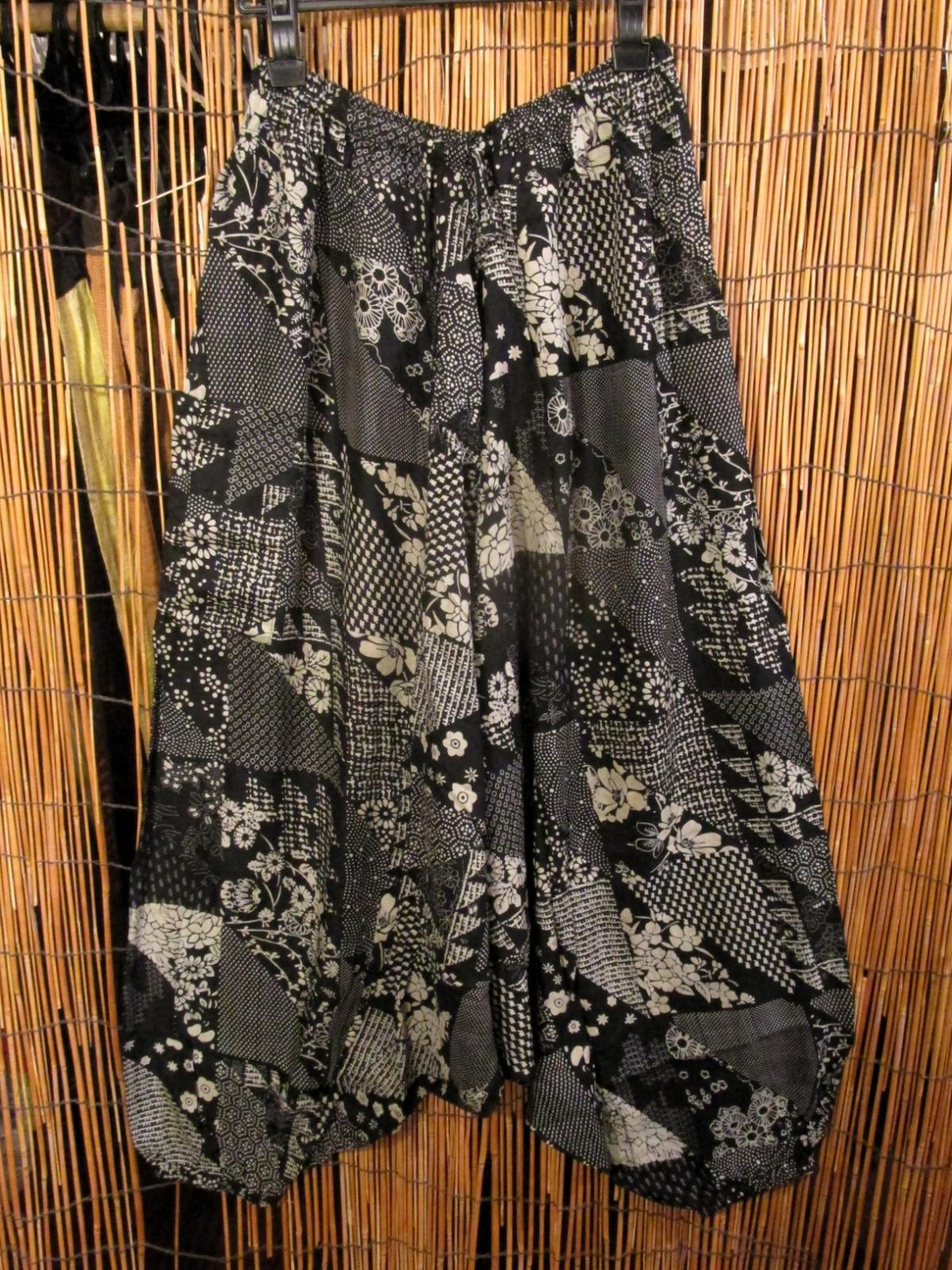 画像1: 和風プリント＊レーヨン素材＊ふんわり＊サルエルパンツ