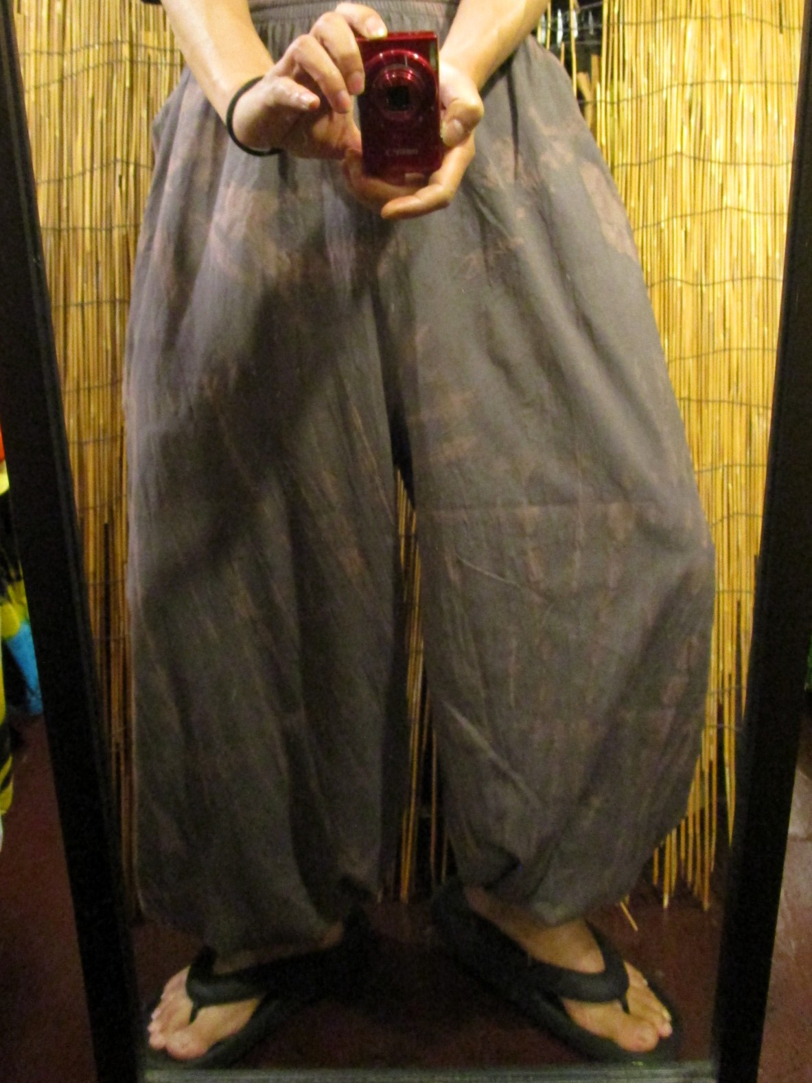 画像: タイダイ染め＊ストレッチコットン素材＊ゆったりシルエット＊ビッグアラジンパンツ＊バルーンパンツ