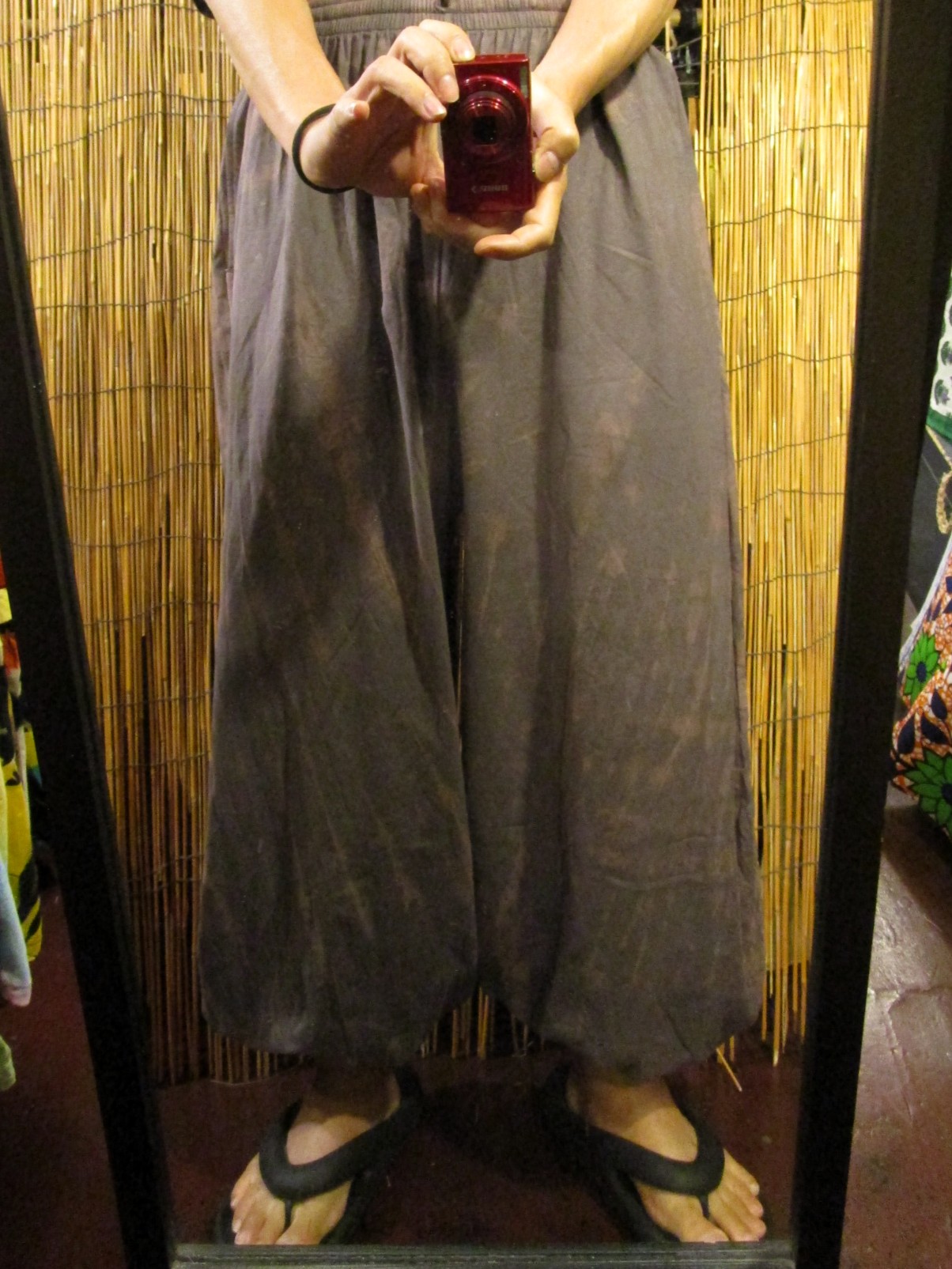 画像: タイダイ染め＊ストレッチコットン素材＊ゆったりシルエット＊ビッグアラジンパンツ＊バルーンパンツ