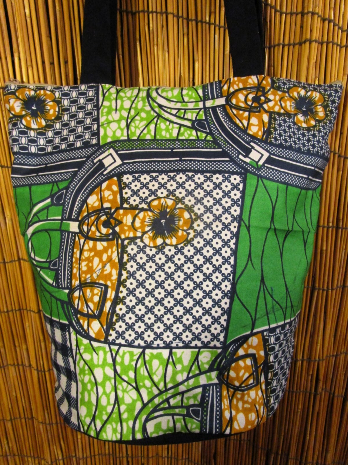 画像: パーニュ生地＊アフリカンプリント＊トートバッグ＊Ｍ