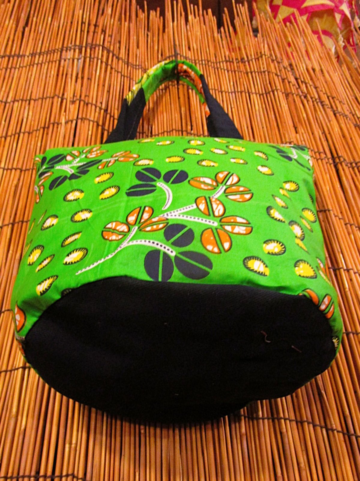 画像: パーニュ生地＊アフリカンプリント＊トートバッグ＊Ｍ