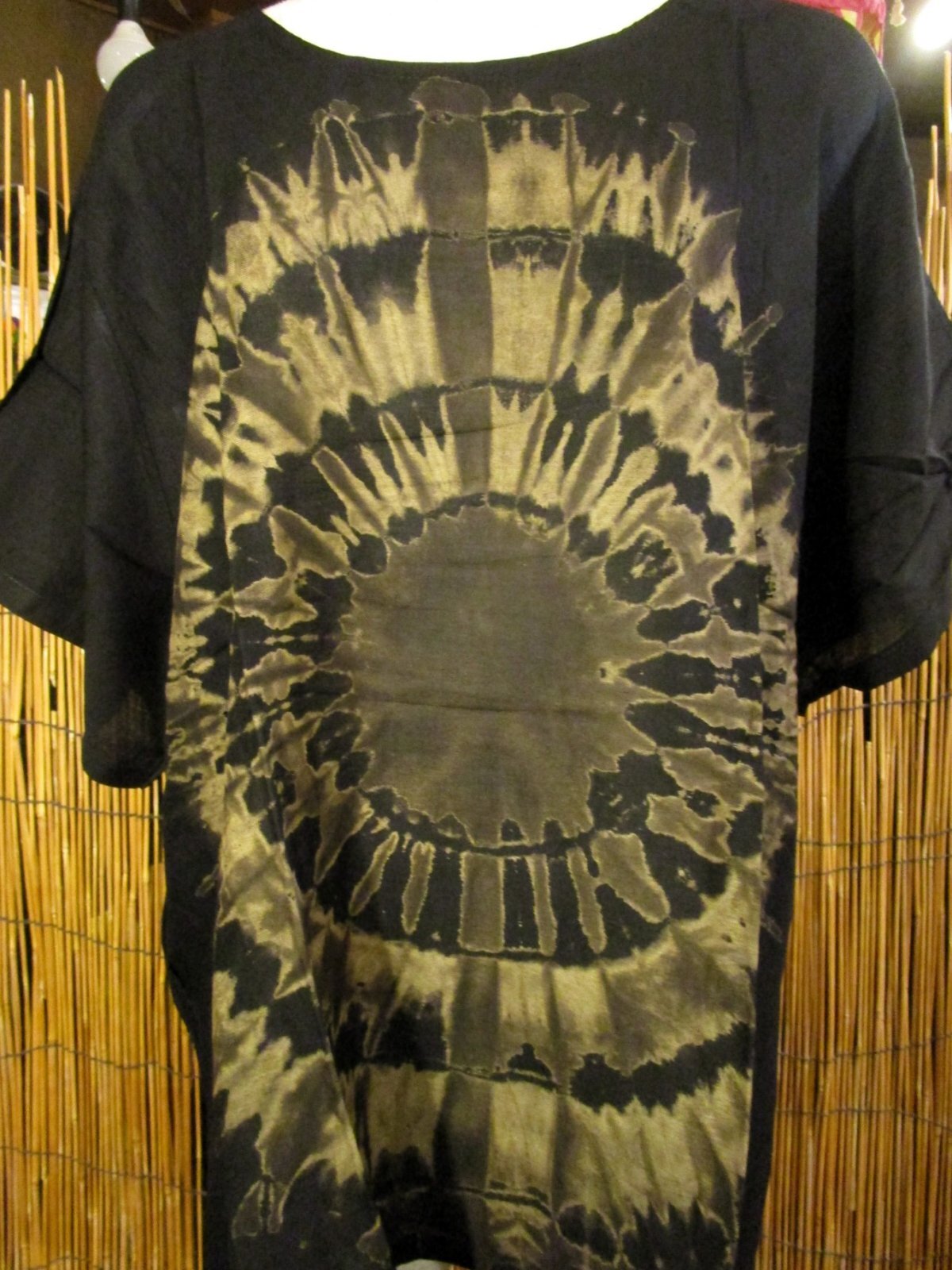 画像: モノトーンタイダイ染め＊レーヨン素材＊半袖＊プルオーバー