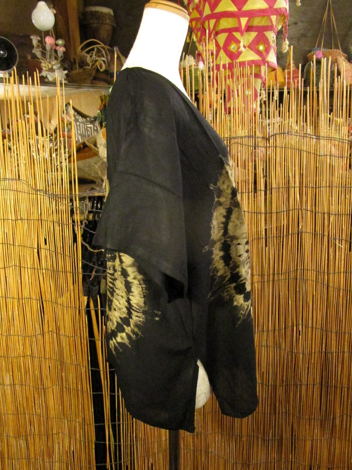 画像2: モノトーンタイダイ染め＊レーヨン素材＊半袖＊プルオーバー