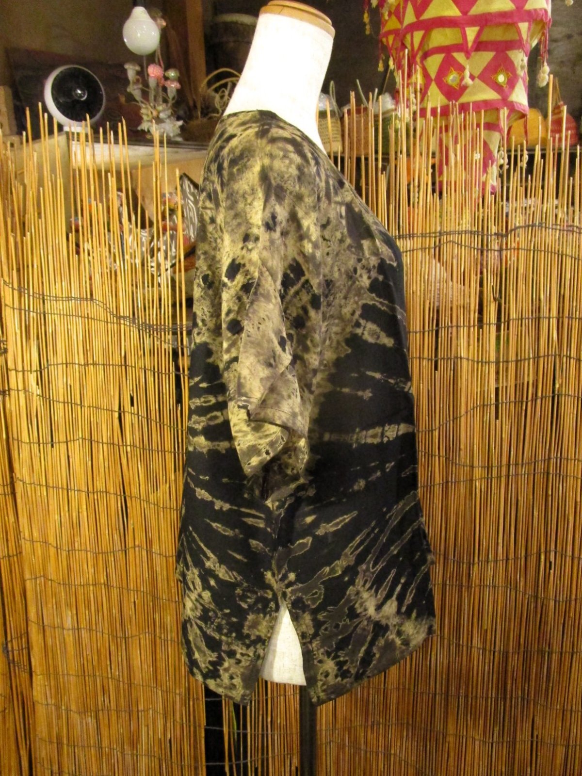 画像2: モノトーンタイダイ染め＊レーヨン素材＊半袖＊プルオーバー