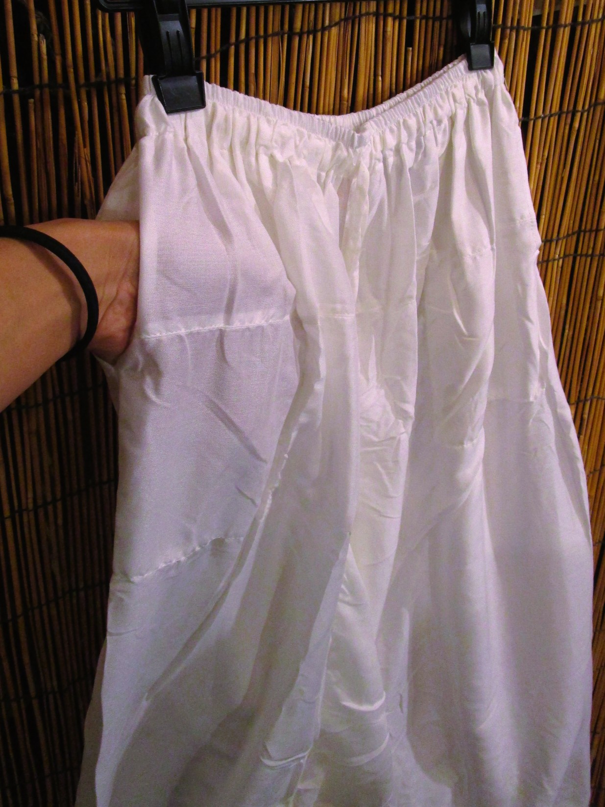 画像2: 白色＊レーヨン素材＊ふんわり＊サルエルパンツ