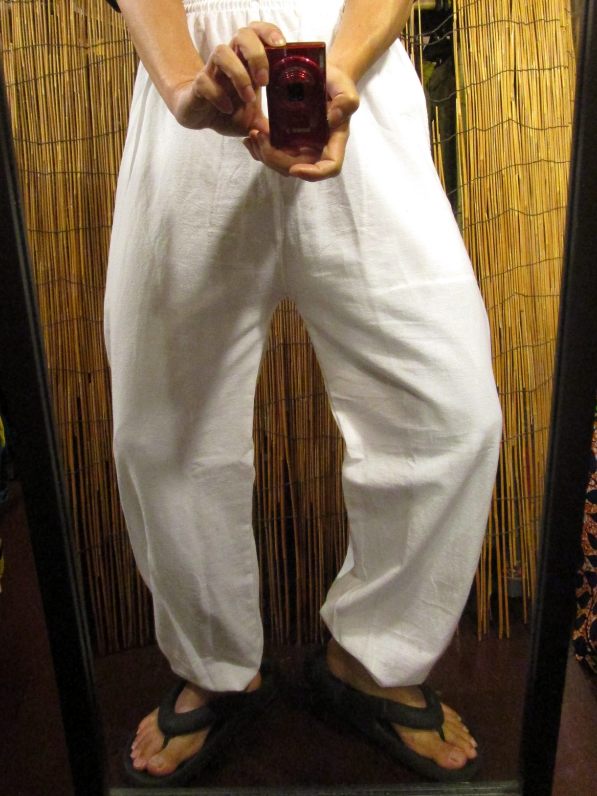 画像: 白色＊コットン素材＊すっきり＊アラジンパンツ