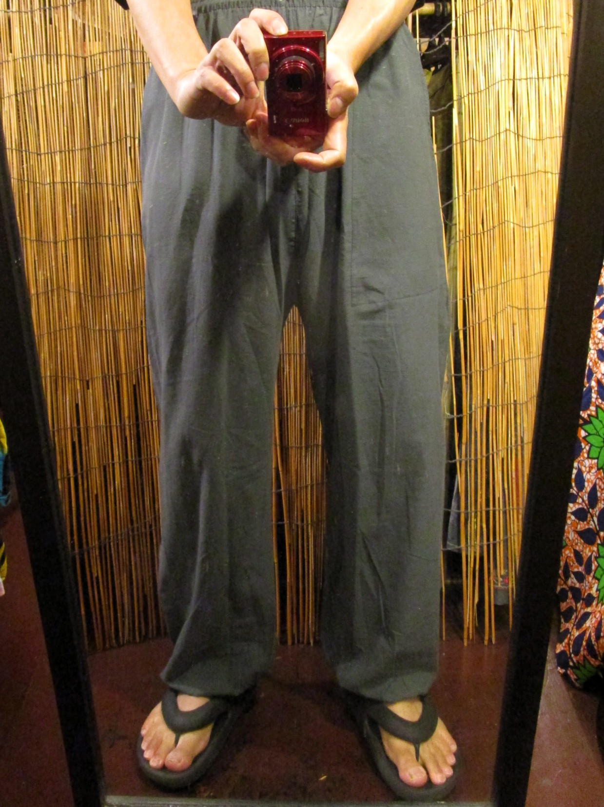 画像: ねずみ色＊コットン素材＊すっきり＊アラジンパンツ