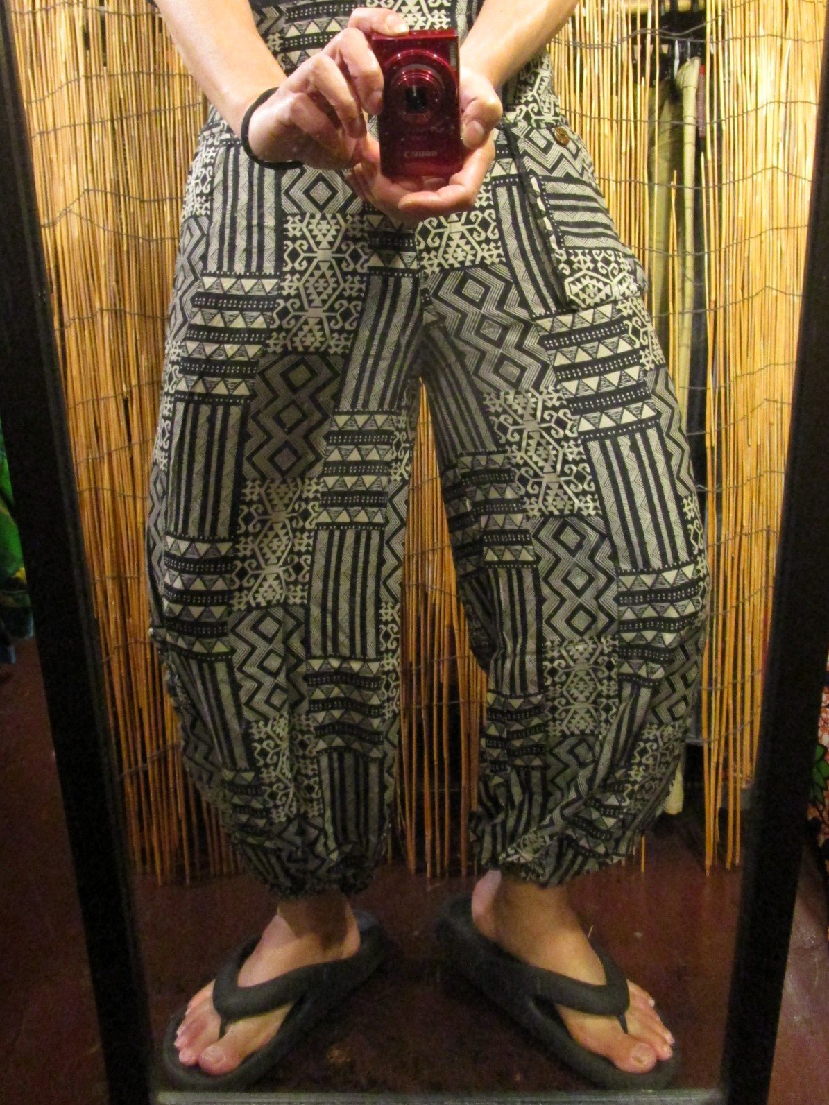 画像: アジアンプリント＊レーヨン素材＊ふんわり＊アラジンパンツ